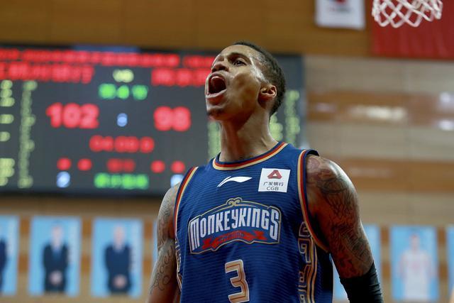 徐昕18+17广东胜吉林 王哲林21分上海胜福建